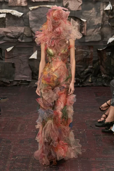Look 34
